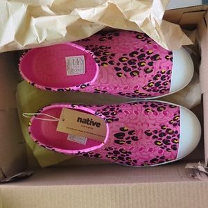 NWT Native Kids Jeffersons